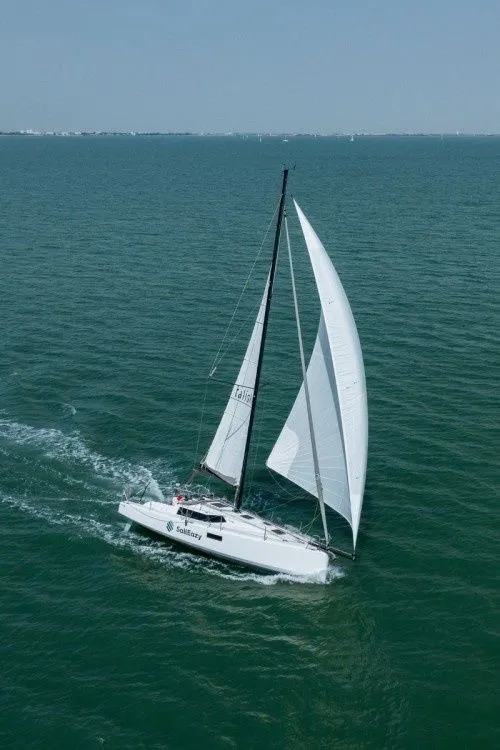 Explore La Trinite-sur-Mer on a 10.86m 3 Cabin Sailing Yacht Rental