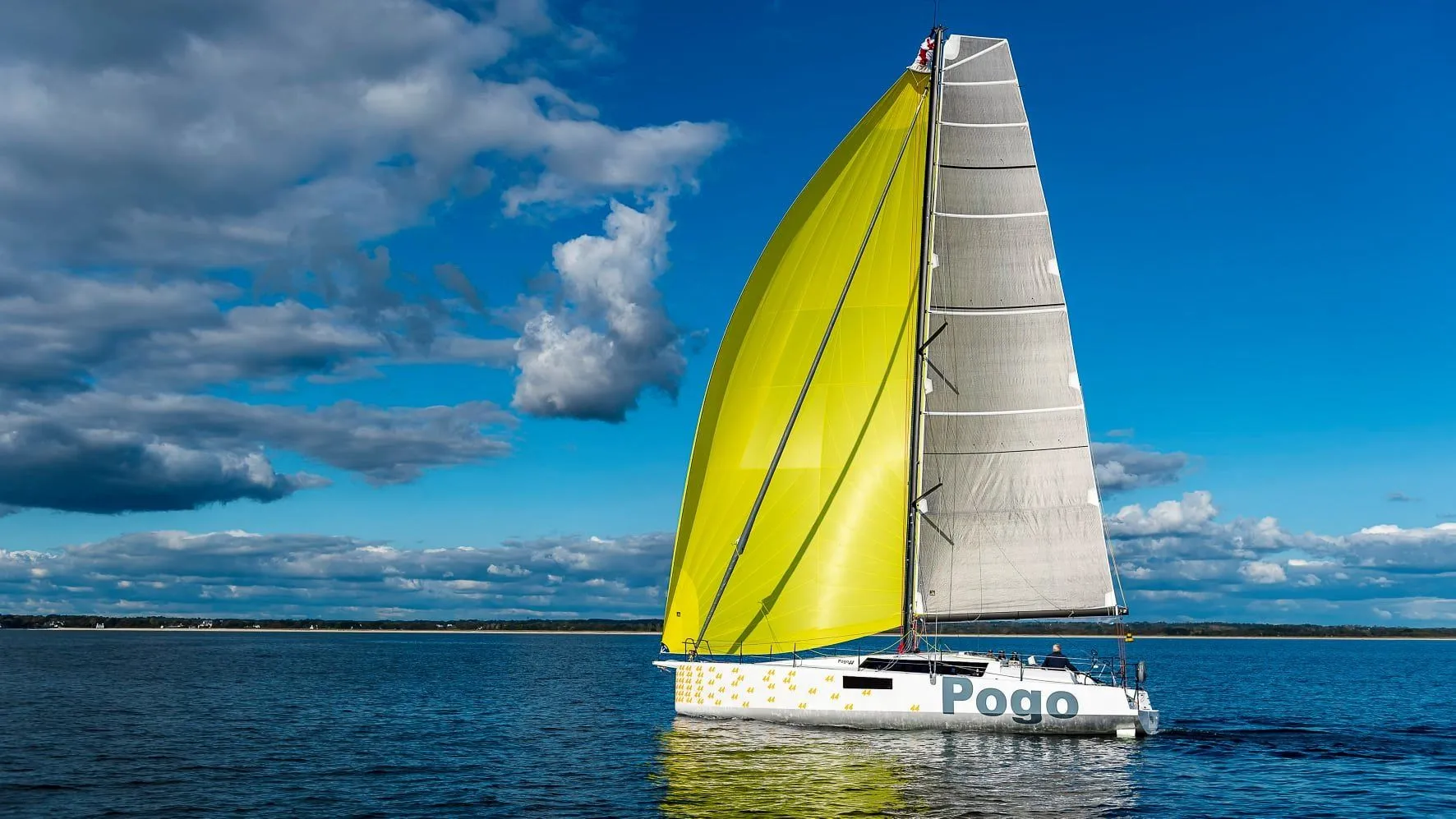 Explore Bandol on a 13.55m Rental Boat
