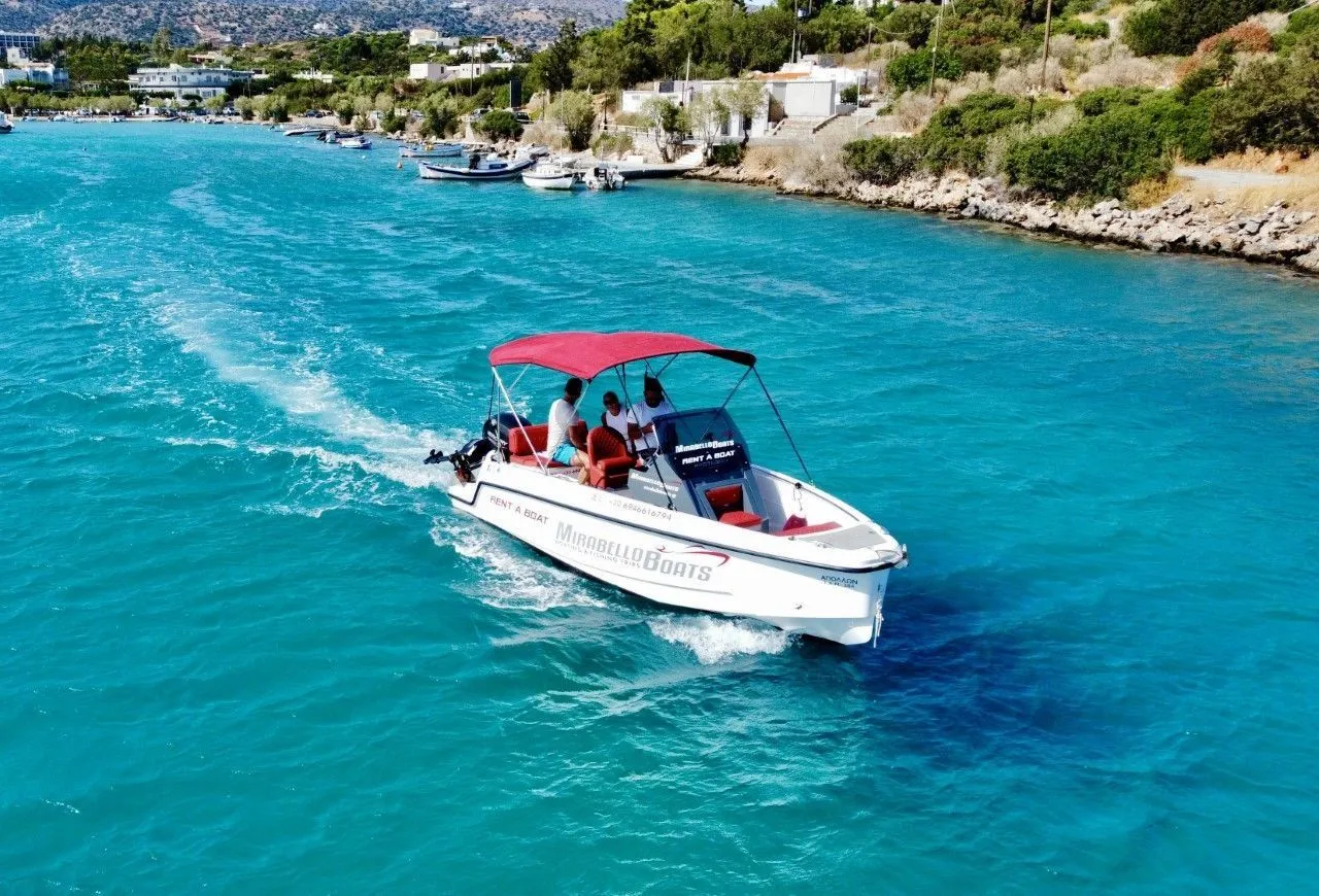 Protagon 20 Charter Boat