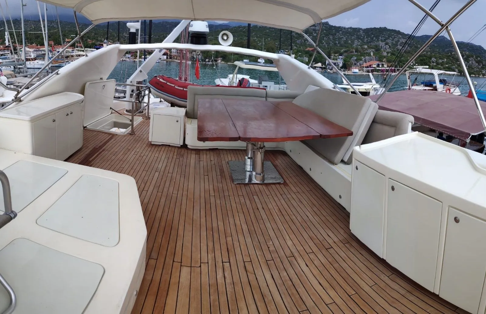 Only One Charterboot - 3