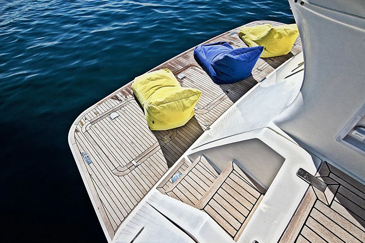Pareaki Charter Boat