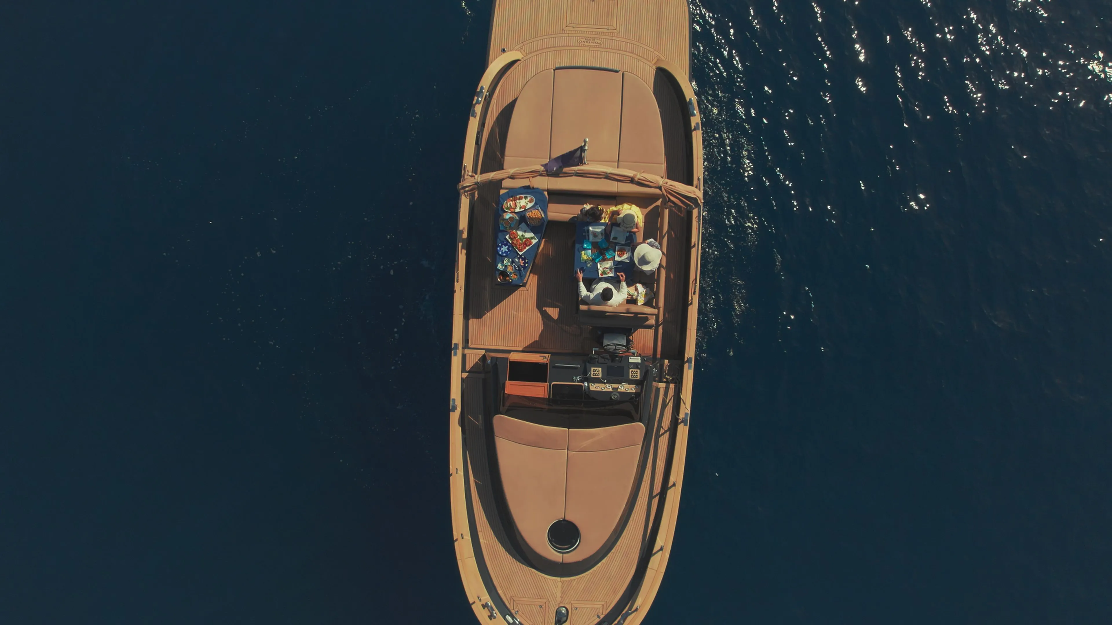 Leucosya Charter Boat - 4