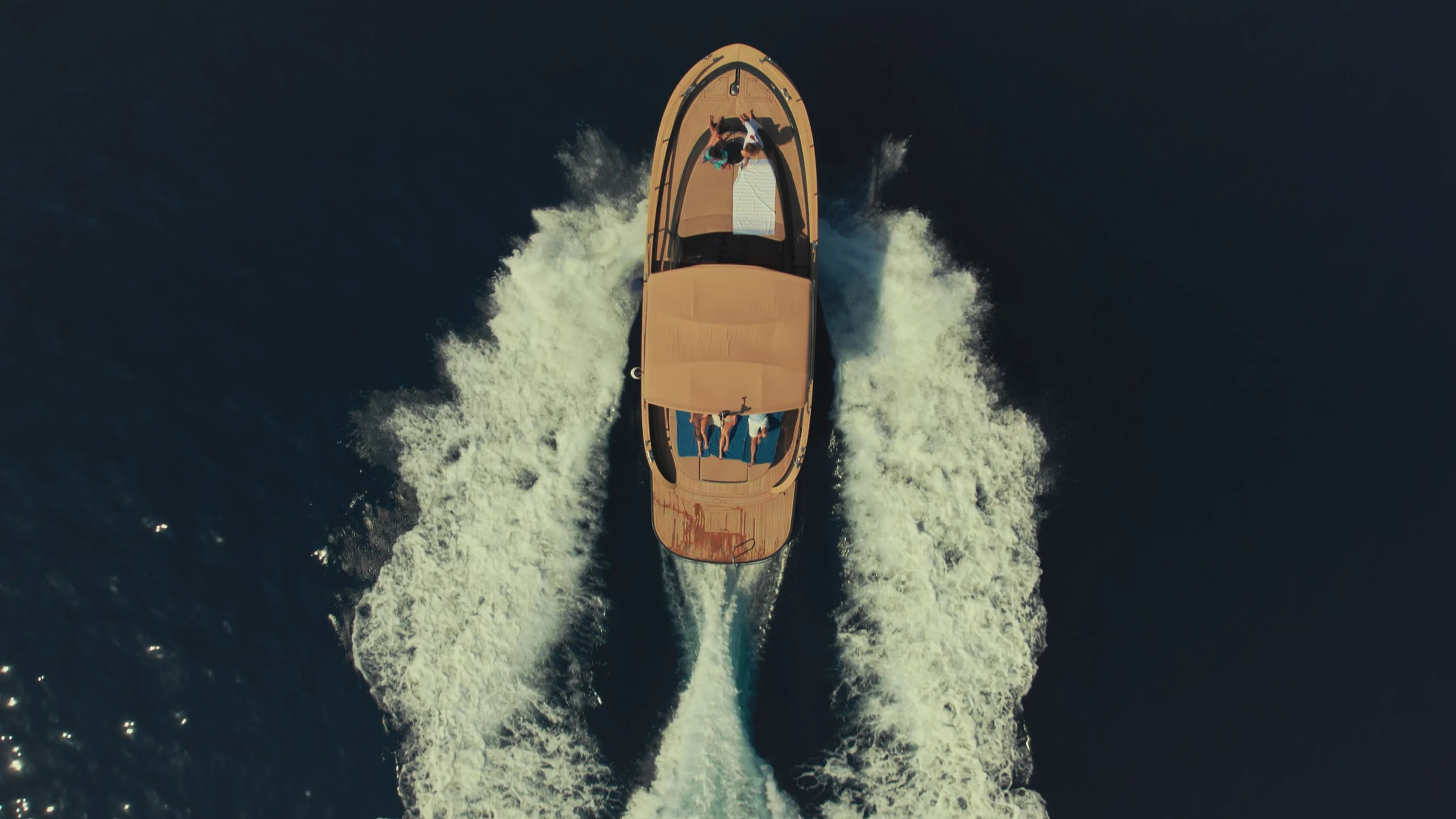 Leucosya Charter Boat - 5
