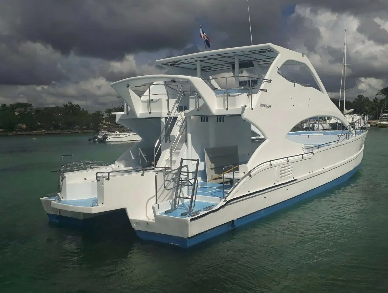 Abierto 1 Charter Boat