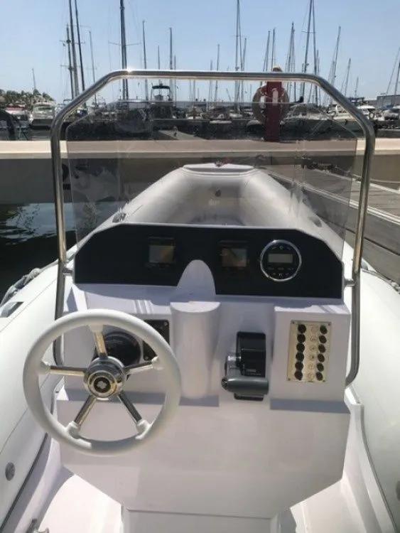 Explore Santa Pola on a 6m Rental Boat