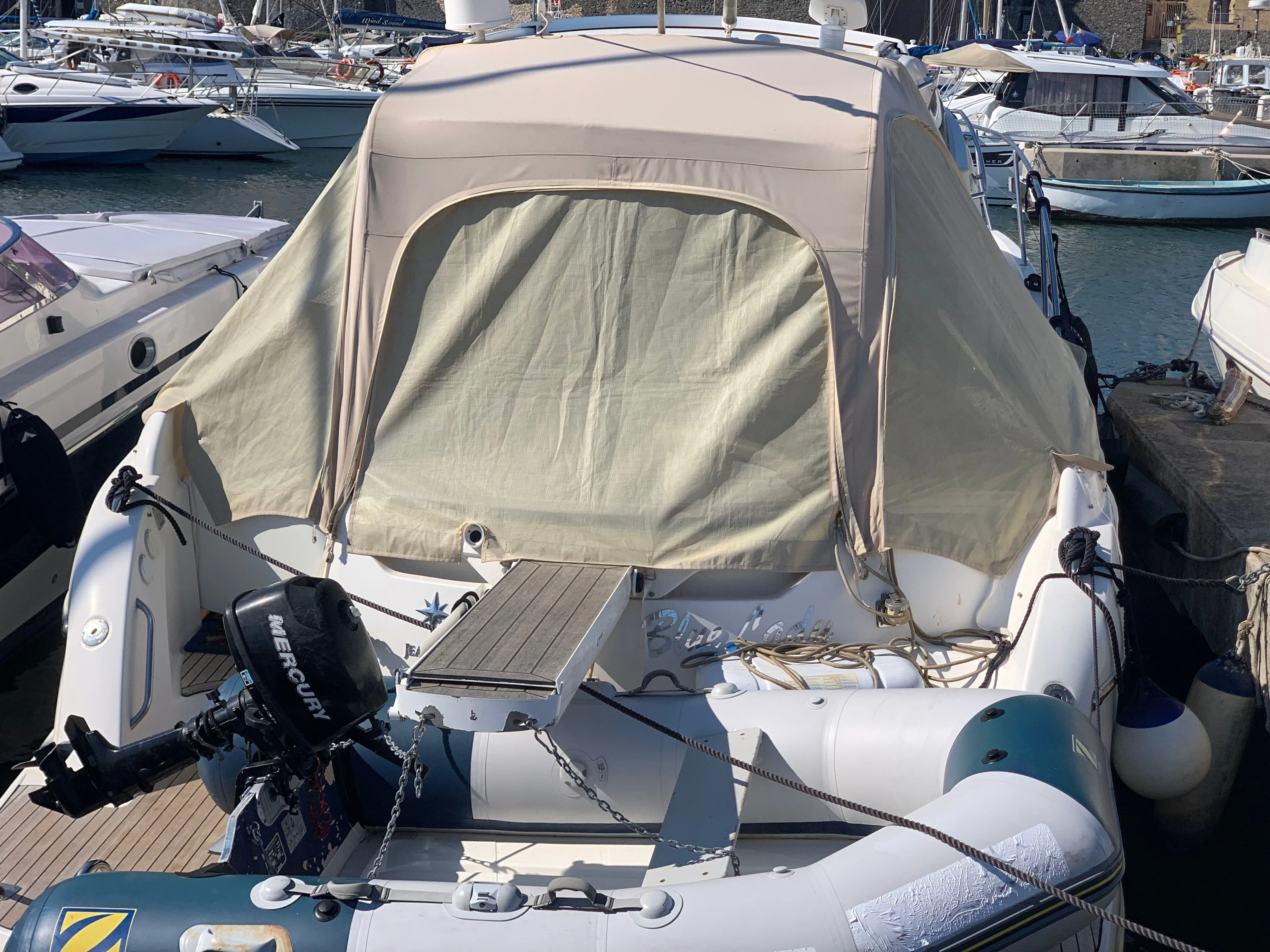 Explore Nettuno on a 10.53m Prestige 34 Motor Yacht Rental