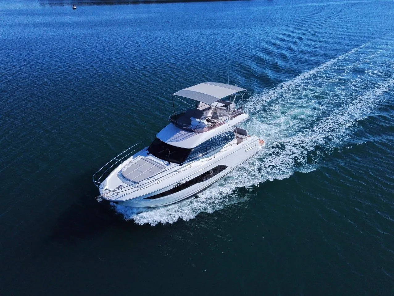 276526PU Charter Boat