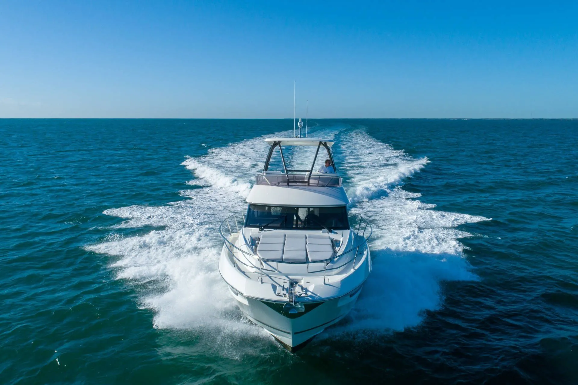 Adudu 2 Charter Boat