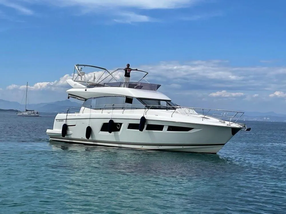 The Mind Charter Boat