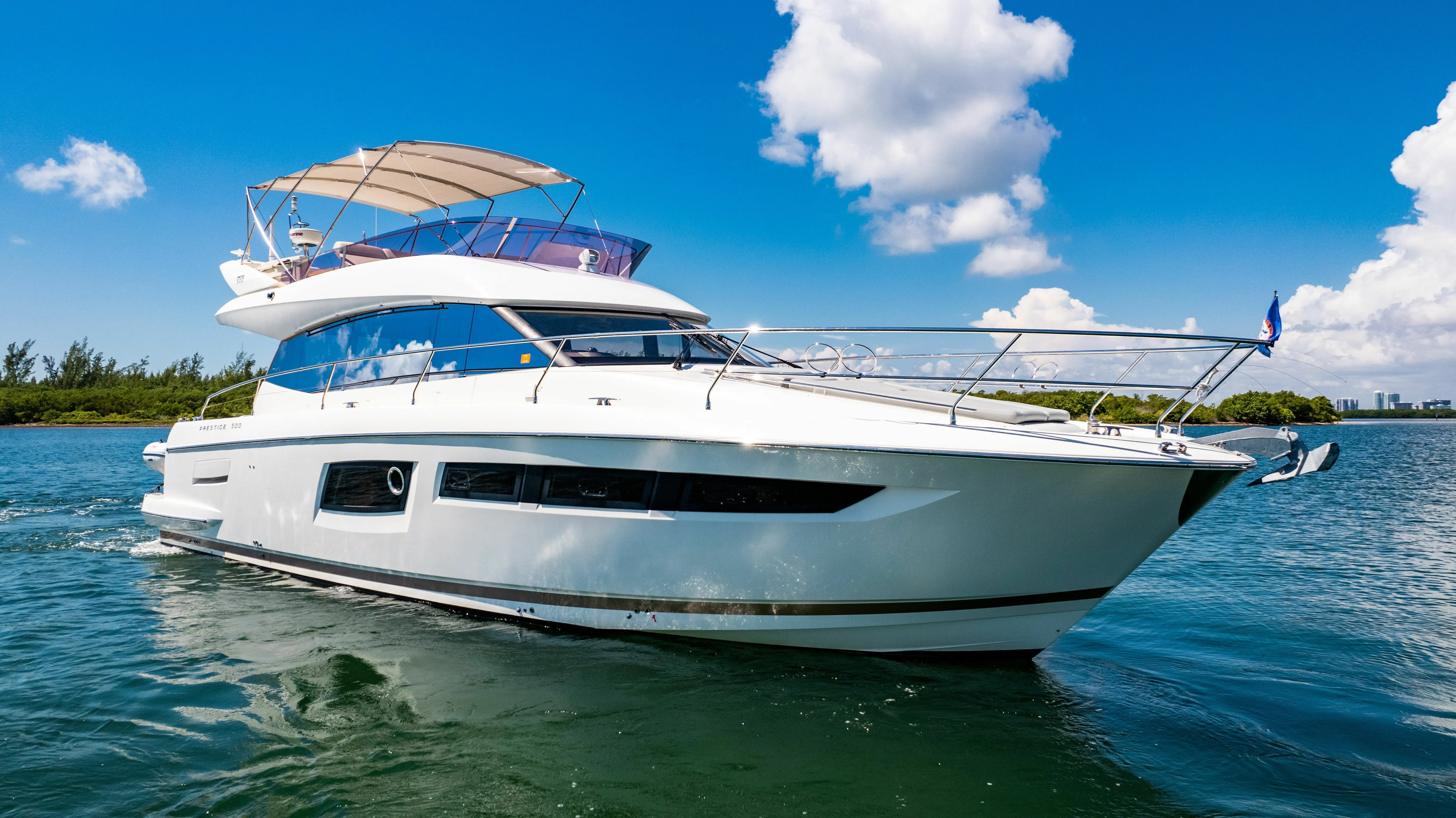 Charter a 15m Motor Yacht in Miami