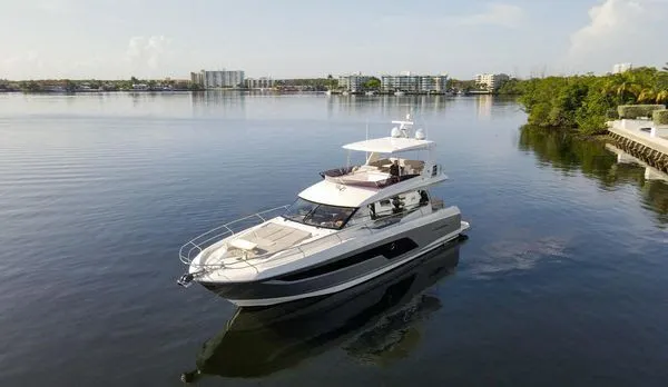 La Dolce Vita 2 Charter Boat