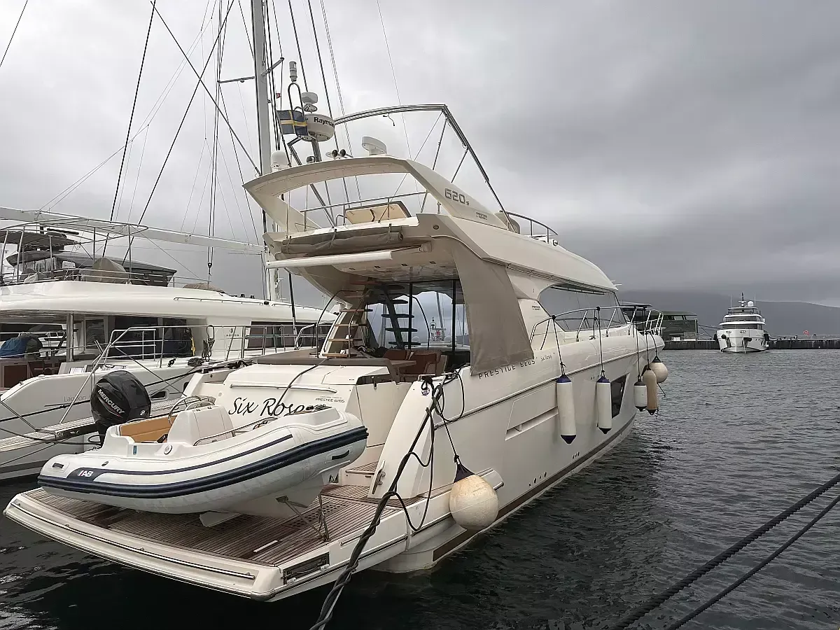 Six Roses Charter Boat