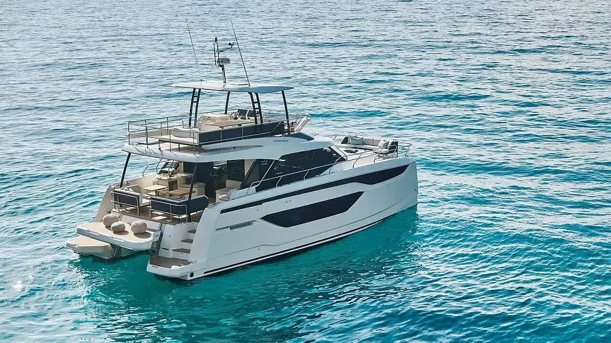 14.79m Rogoznica Power Catamaran Hire