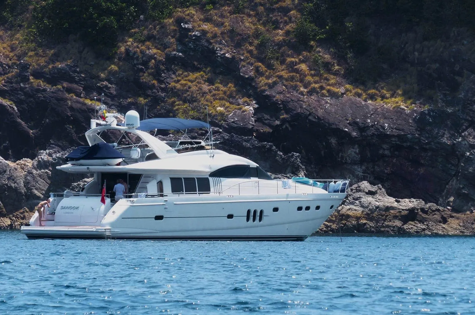 Charter a 23m Princess 23 Motor Yacht in Koh Kaew