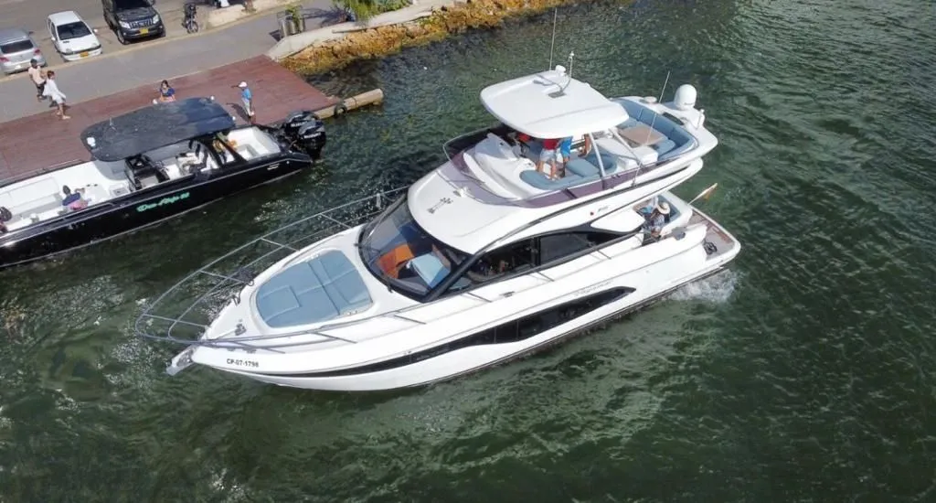 Vagamar Charter Boat - 3
