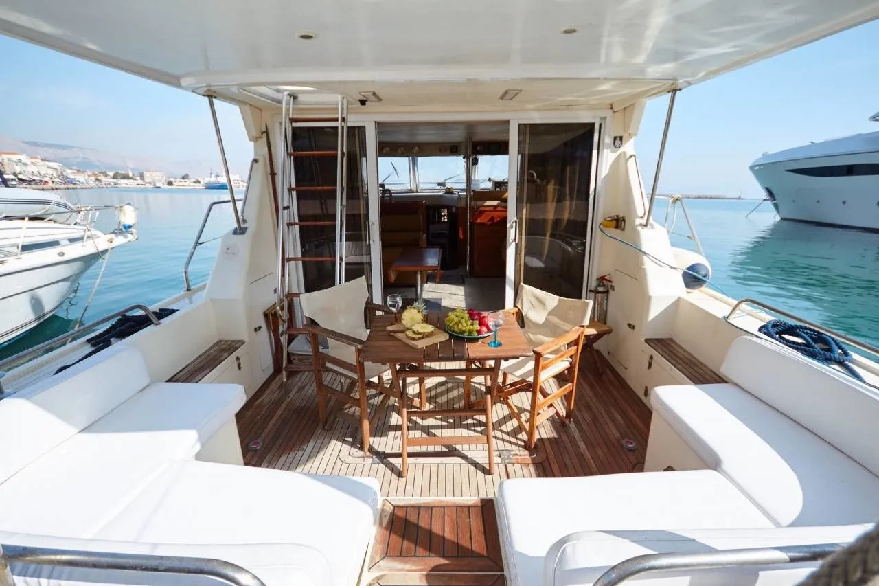Charter a 15m Princess 45 in Chios