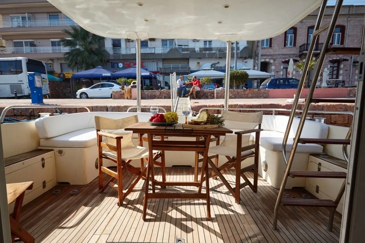 Summer Love Charter Boat
