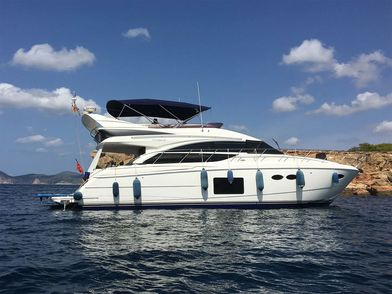 Rent a 18.11m 3 Cabin Motor Yacht in Saint-Jean-Cap-Ferrat