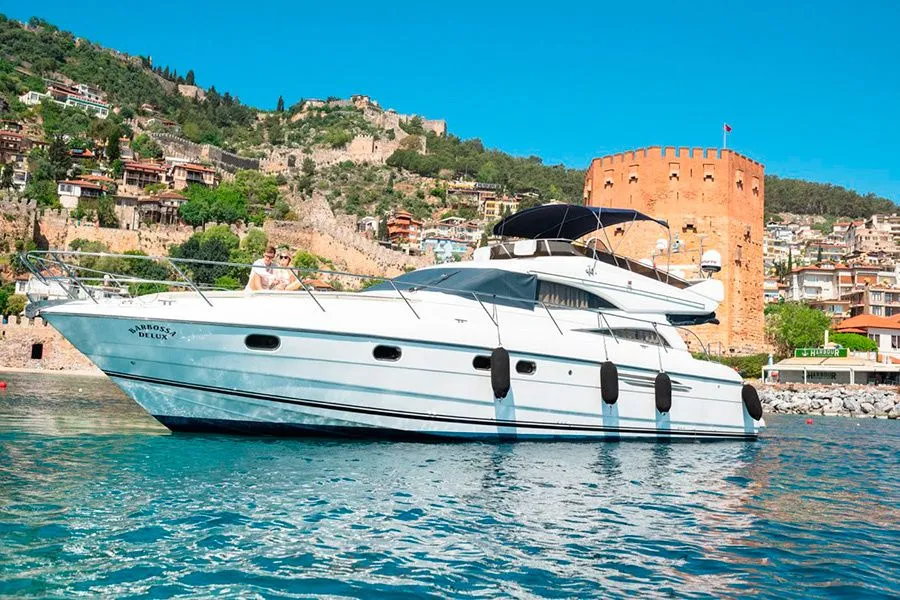 18m Alanya Princess 56 Hire