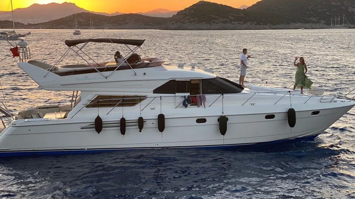 Queen of Angel Charterboot - 5