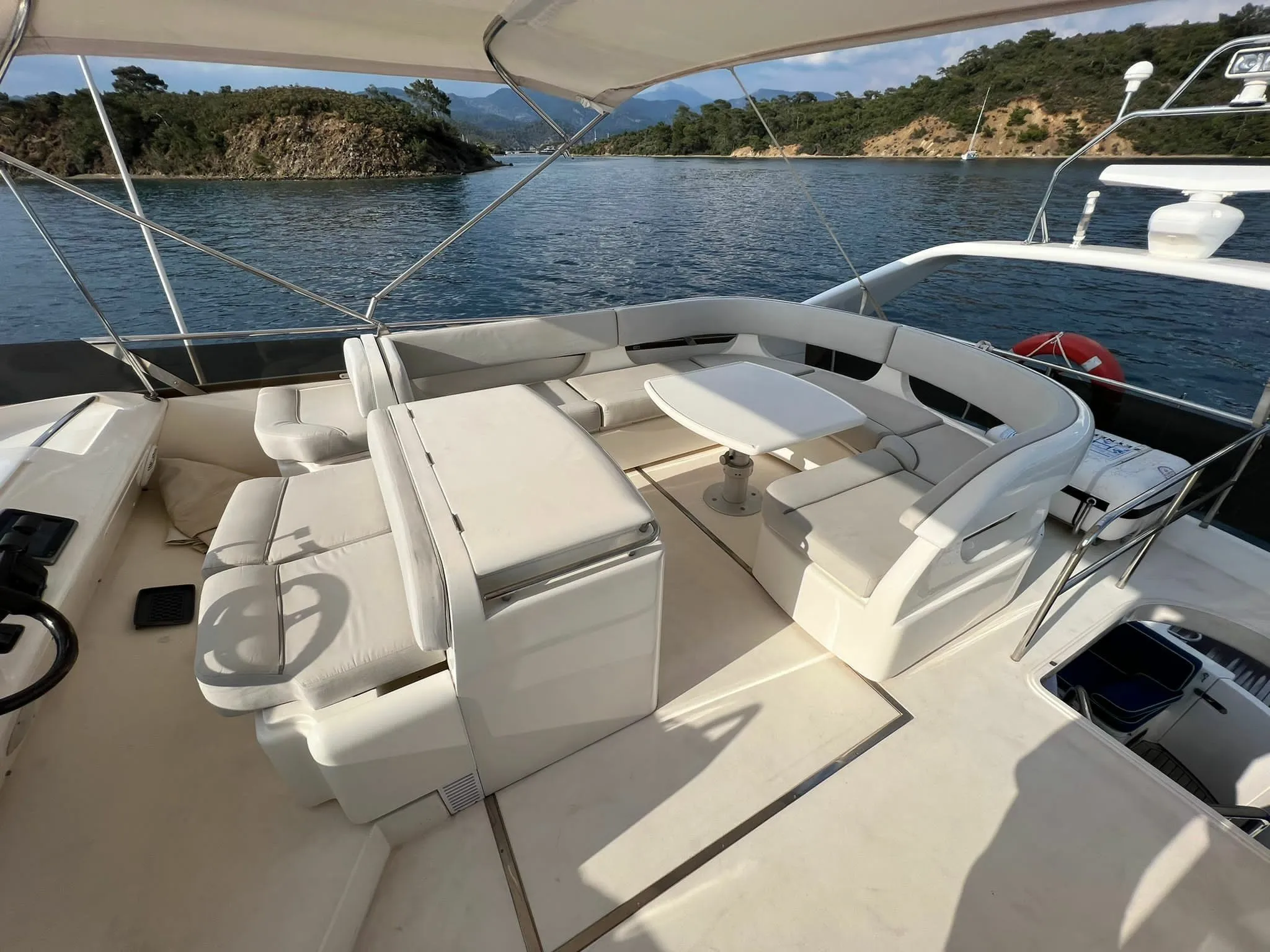 Sky 22 Charterboot - 5