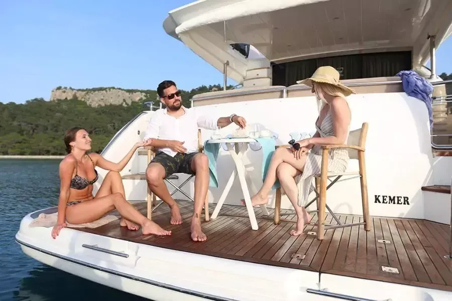 Dolce Vita лодка на прокат