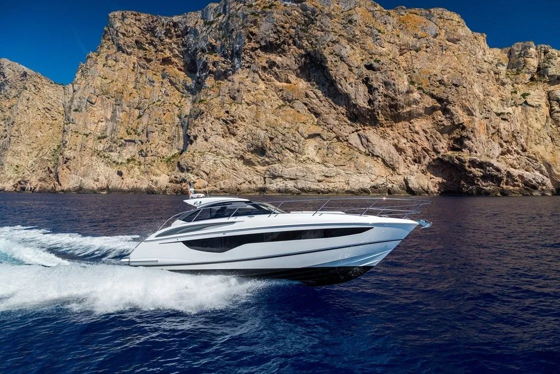 12.98m Setúbal Boat Hire