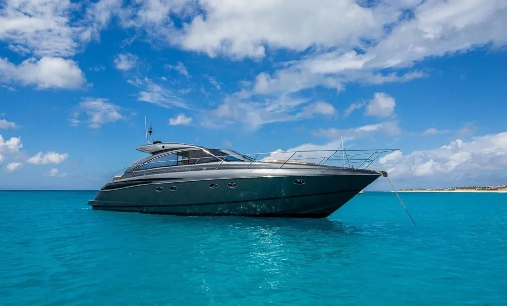 Rent a 16.36m Princess V53 in Marigot