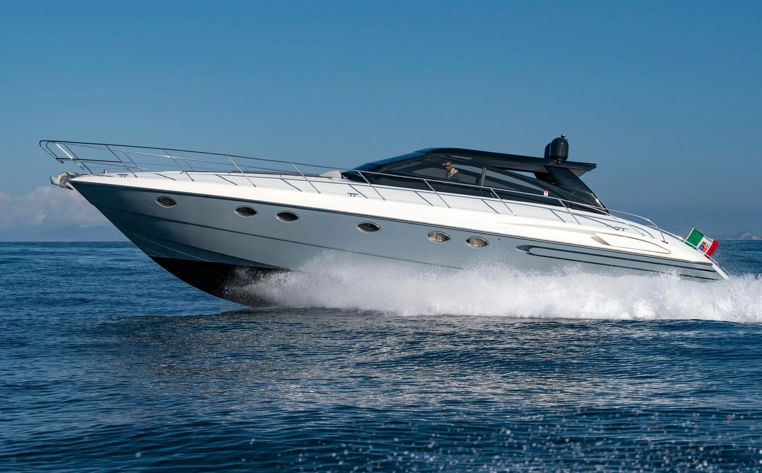 Charter a 17.05m Boat in Sorrento