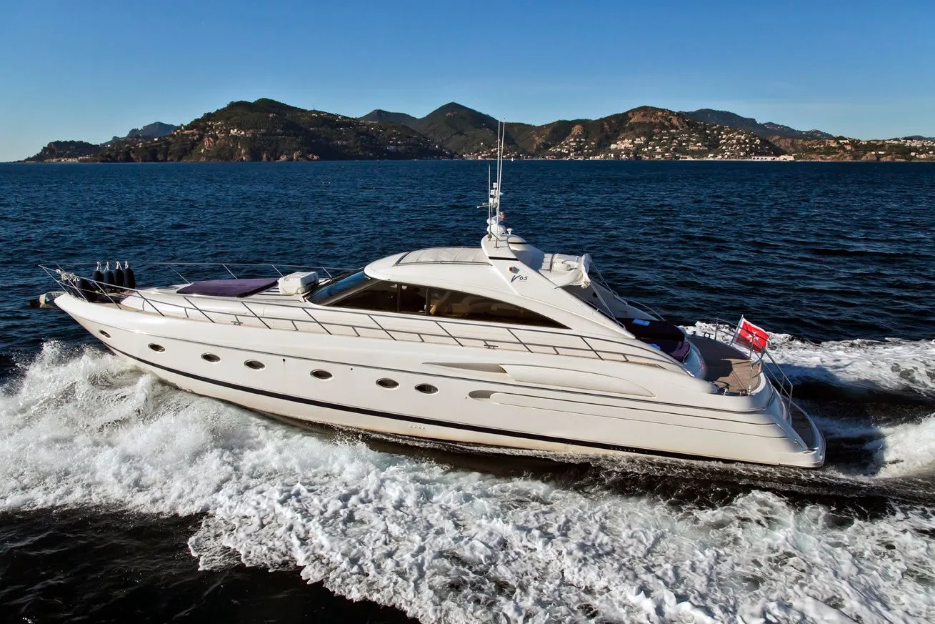 Charter a 20.32m Princess V65 in Golfe-Juan