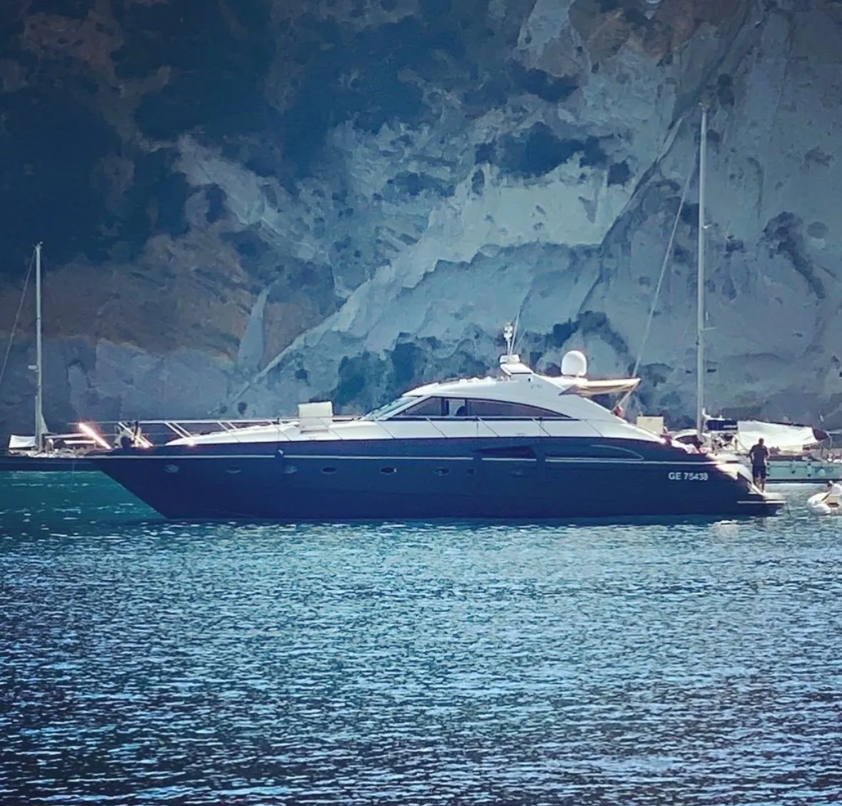 Frappe' Charter Boat