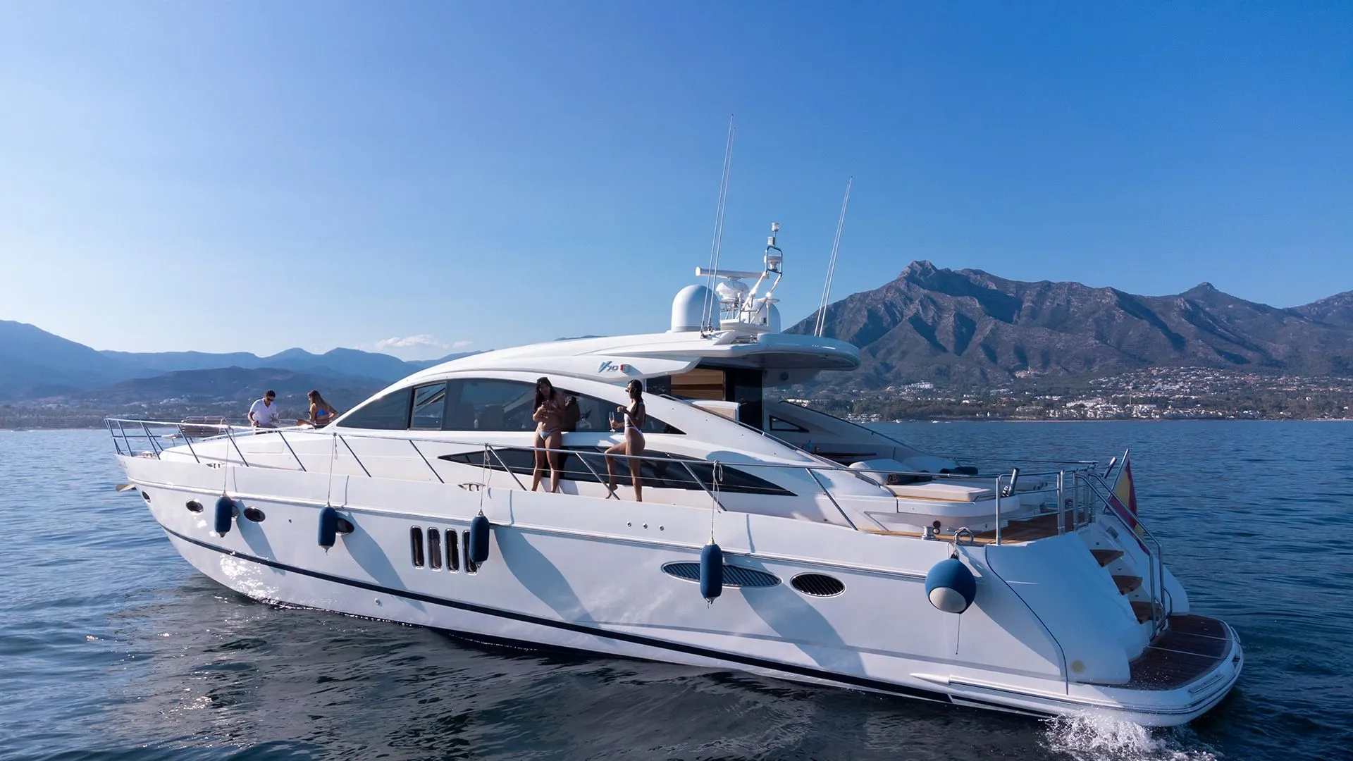 21.43m Marbella Motor Yacht Princess V70 Hire