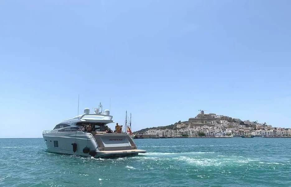 Чартер P Apera 2.0 - 3