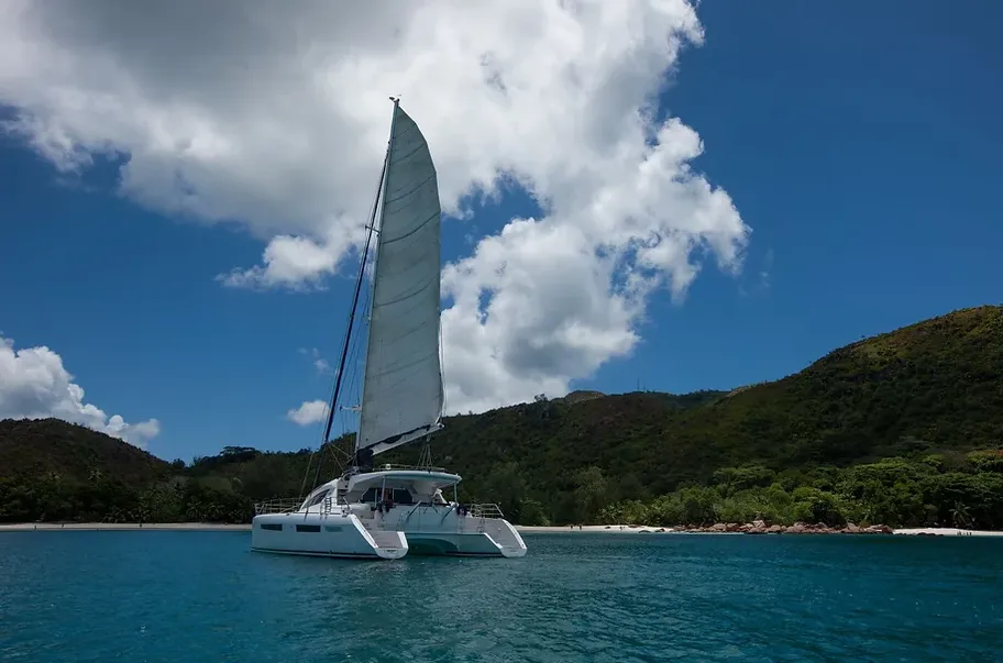 Cirrus Charterboot - 5