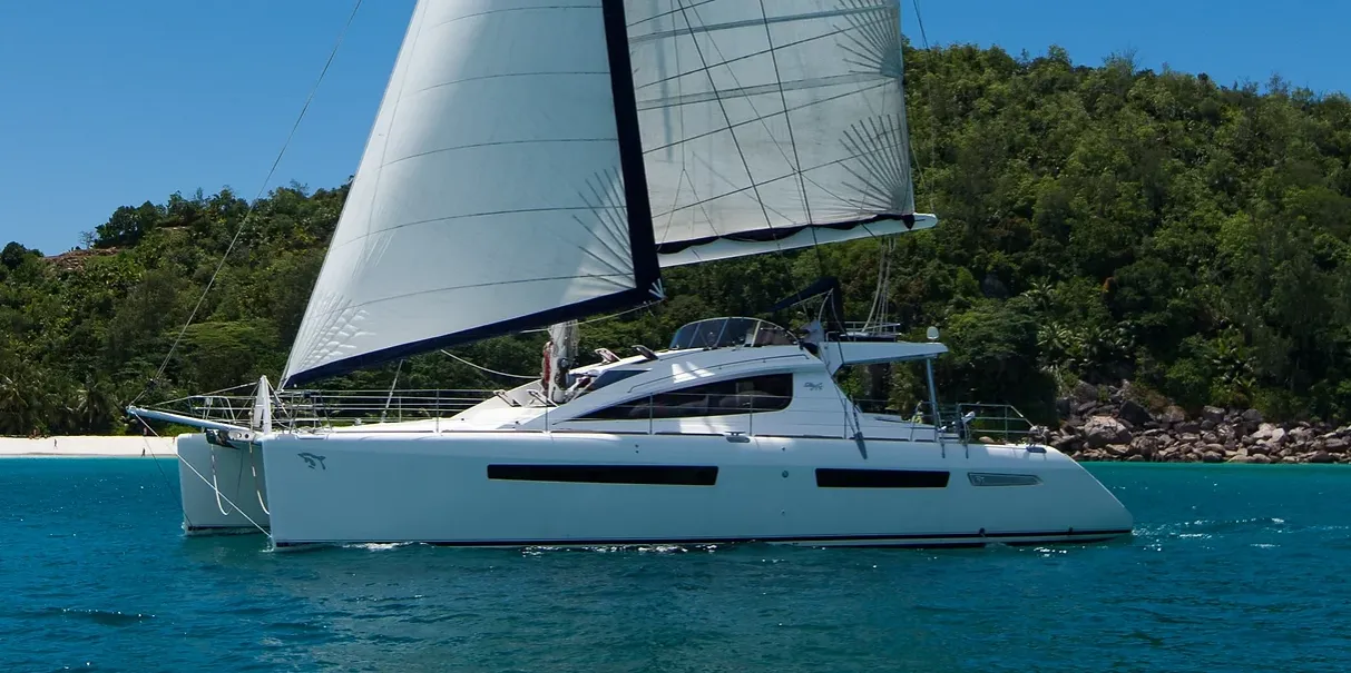 Cirrus Charterboot - 3