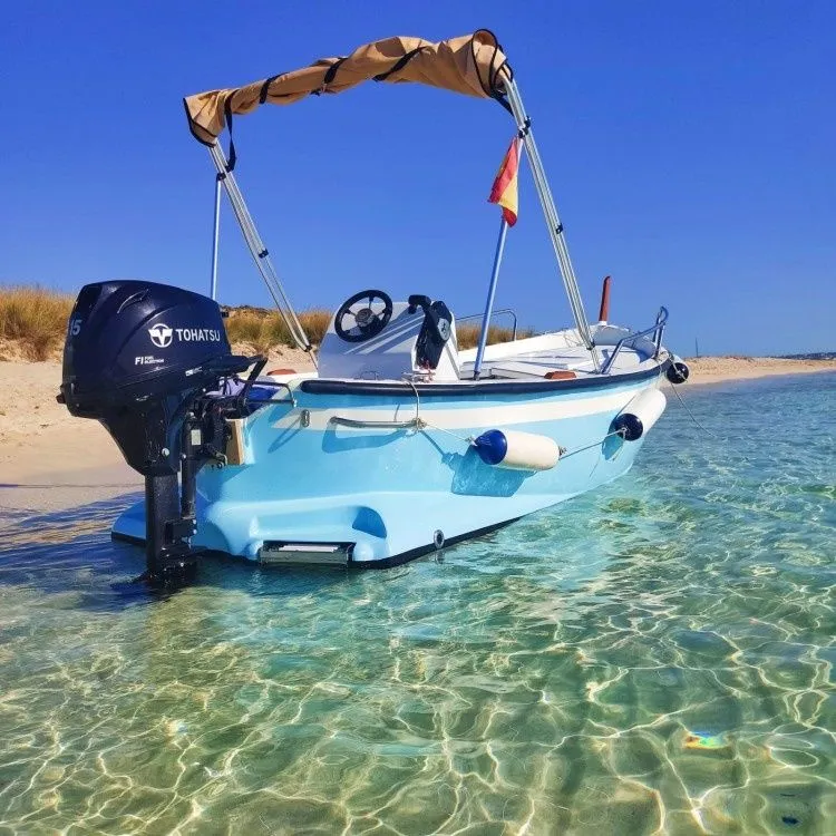 4.85m La Savina P.R.Mare 5 terre Hire