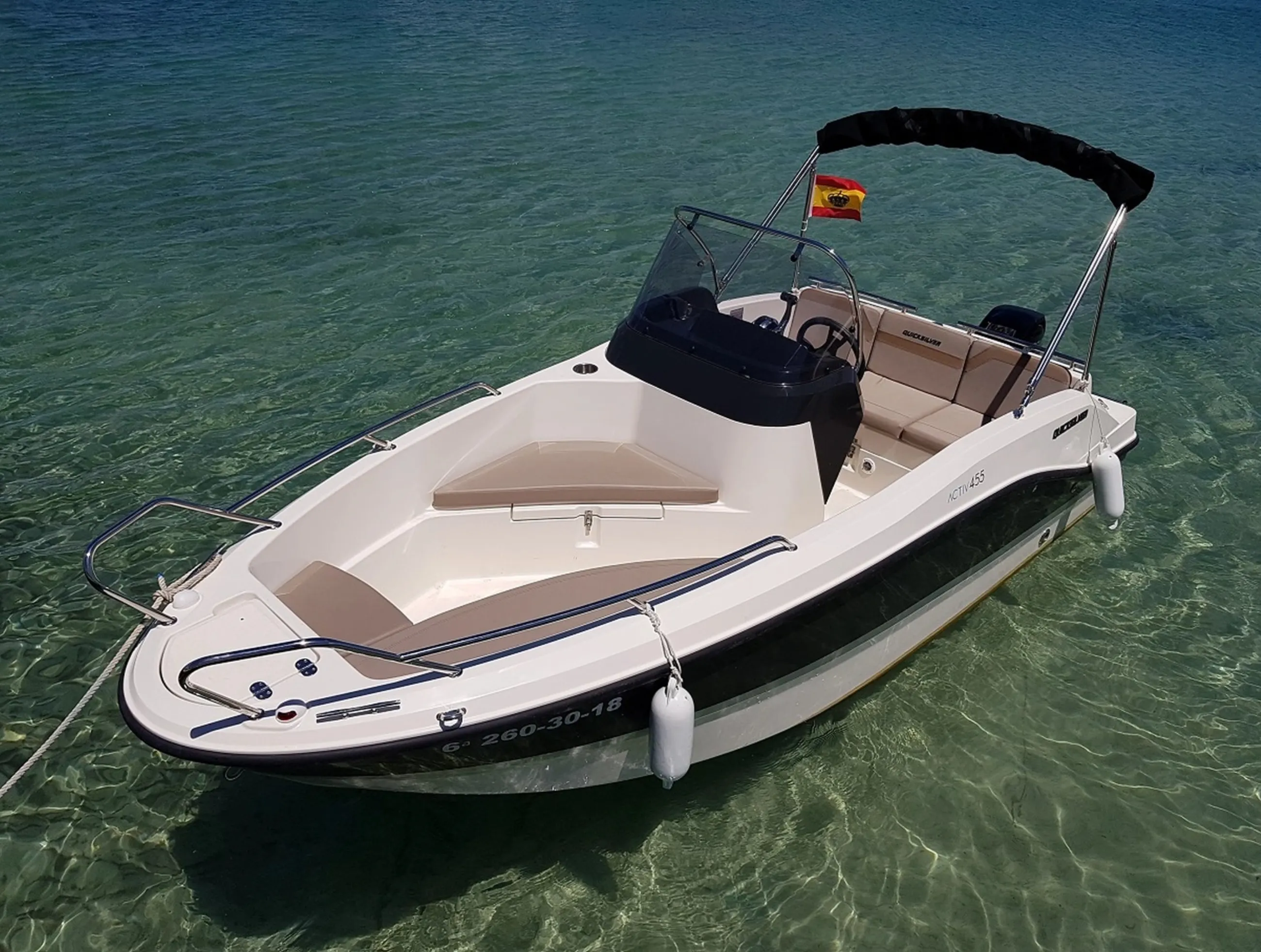 Charter a 4.54m Motor Boat in Can Pastilla