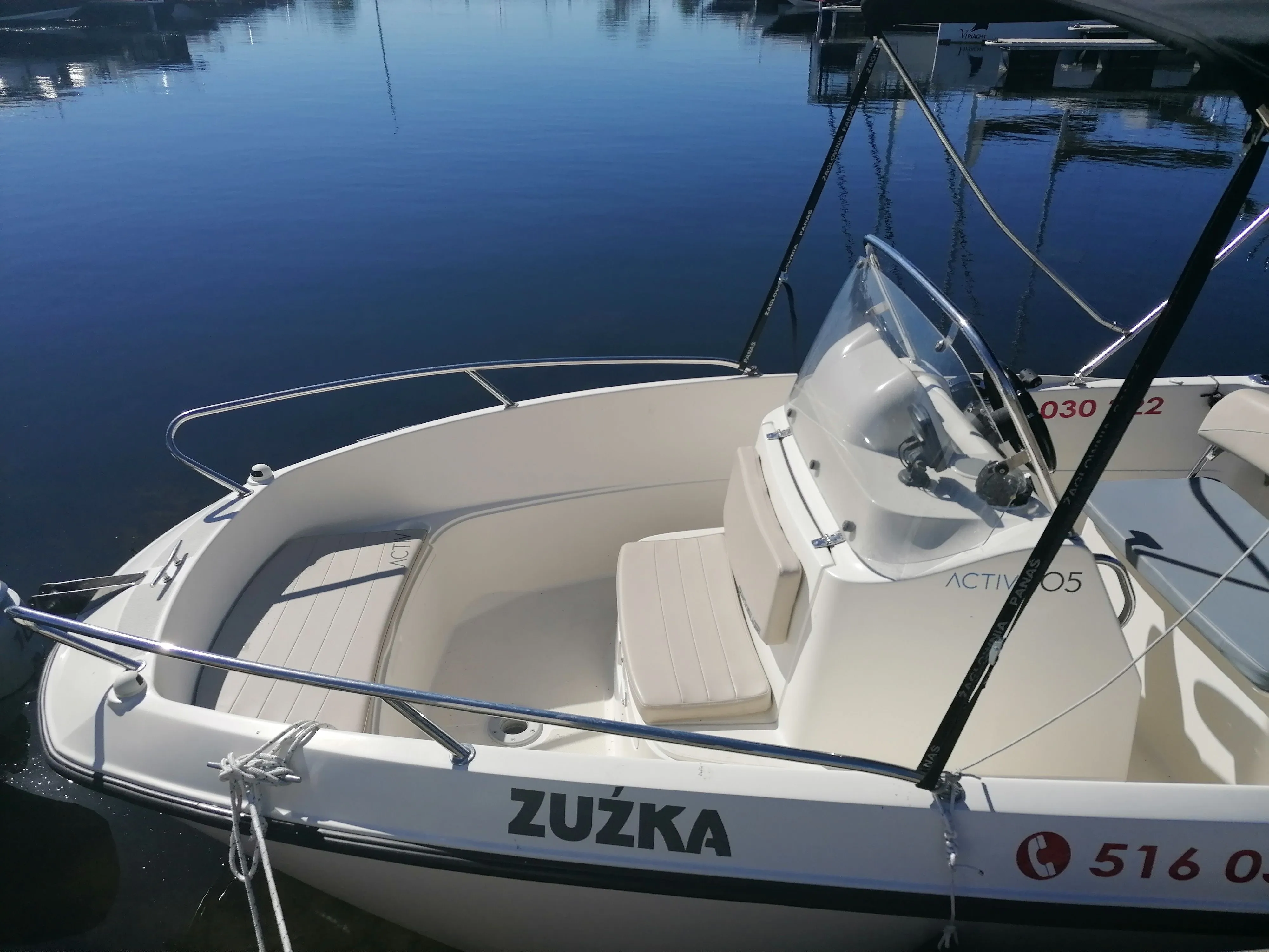 Zuzka Charter Boat