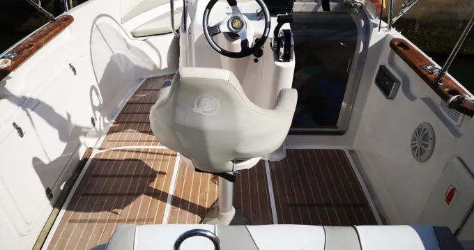 Charter a 6m Motor Boat Quicksilver 600 in Benalmádena