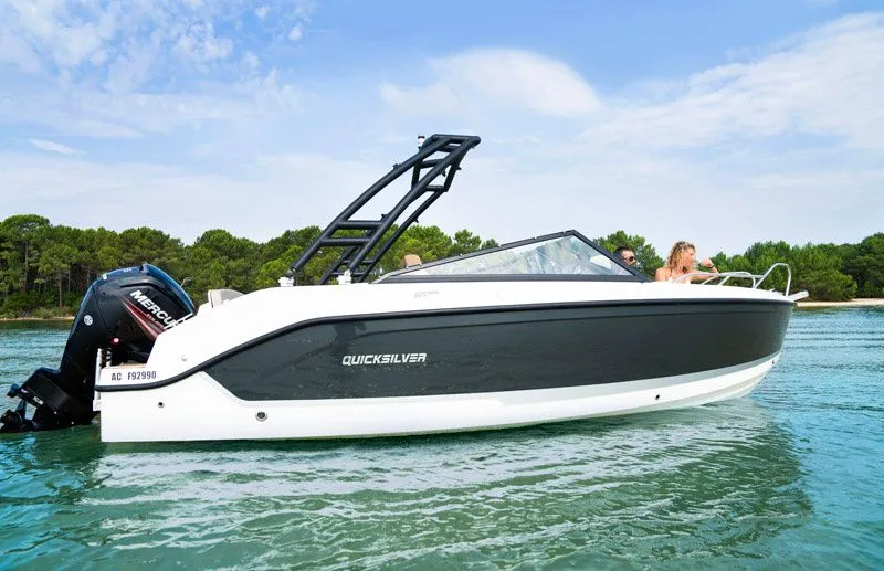 No Name Charter Boat