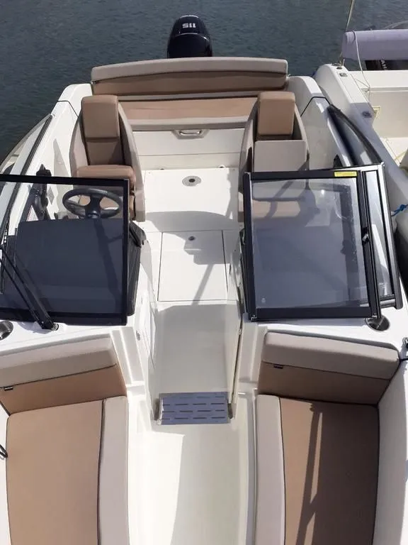 Charter a 5.95m Quicksilver 605 in Can Pastilla