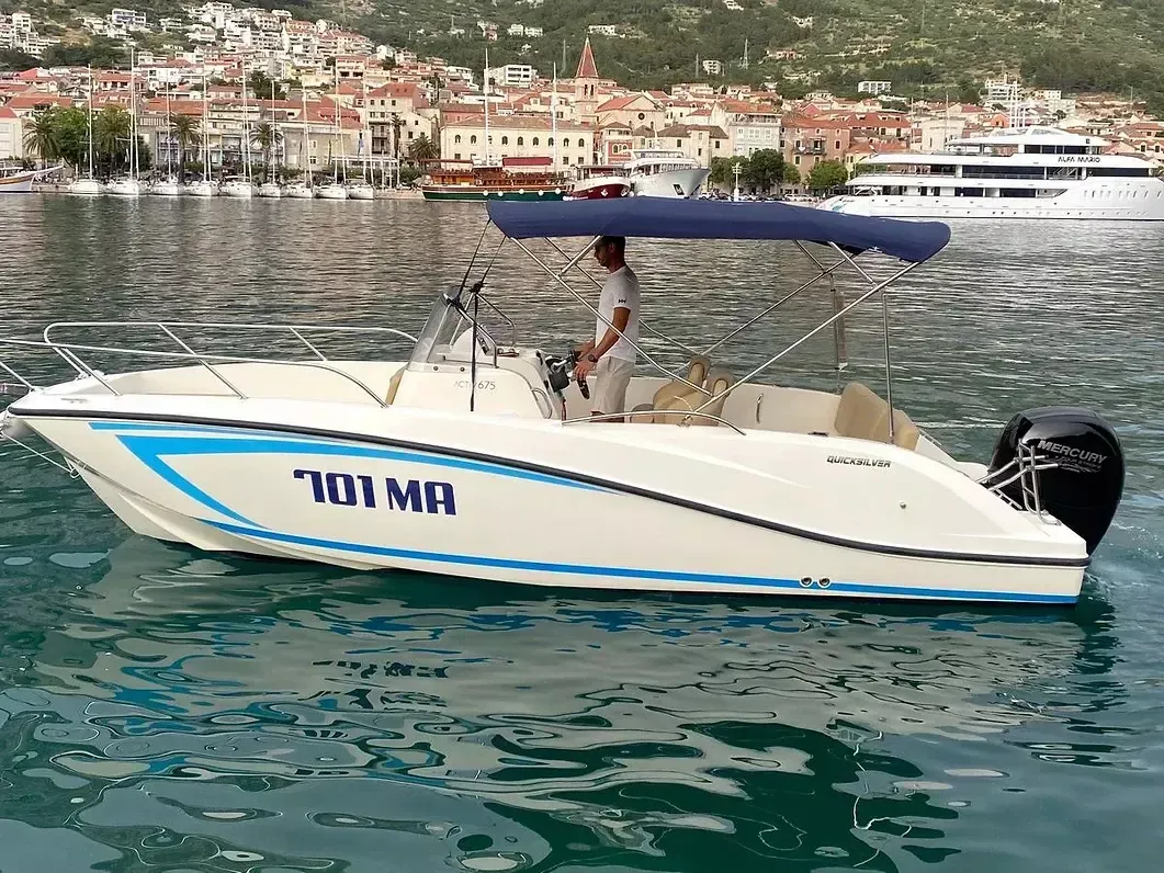 6.75m Makarska Boat Hire