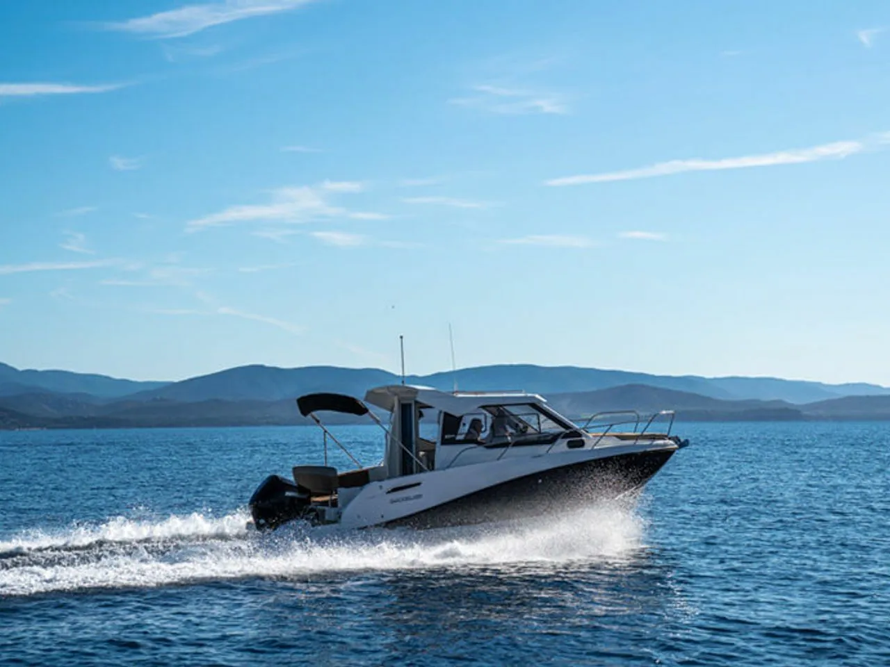 7.37m Opatija Quicksilver 675 Hire