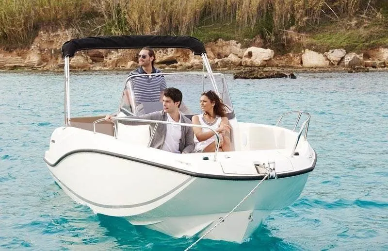 Quick 1 Charter Boat