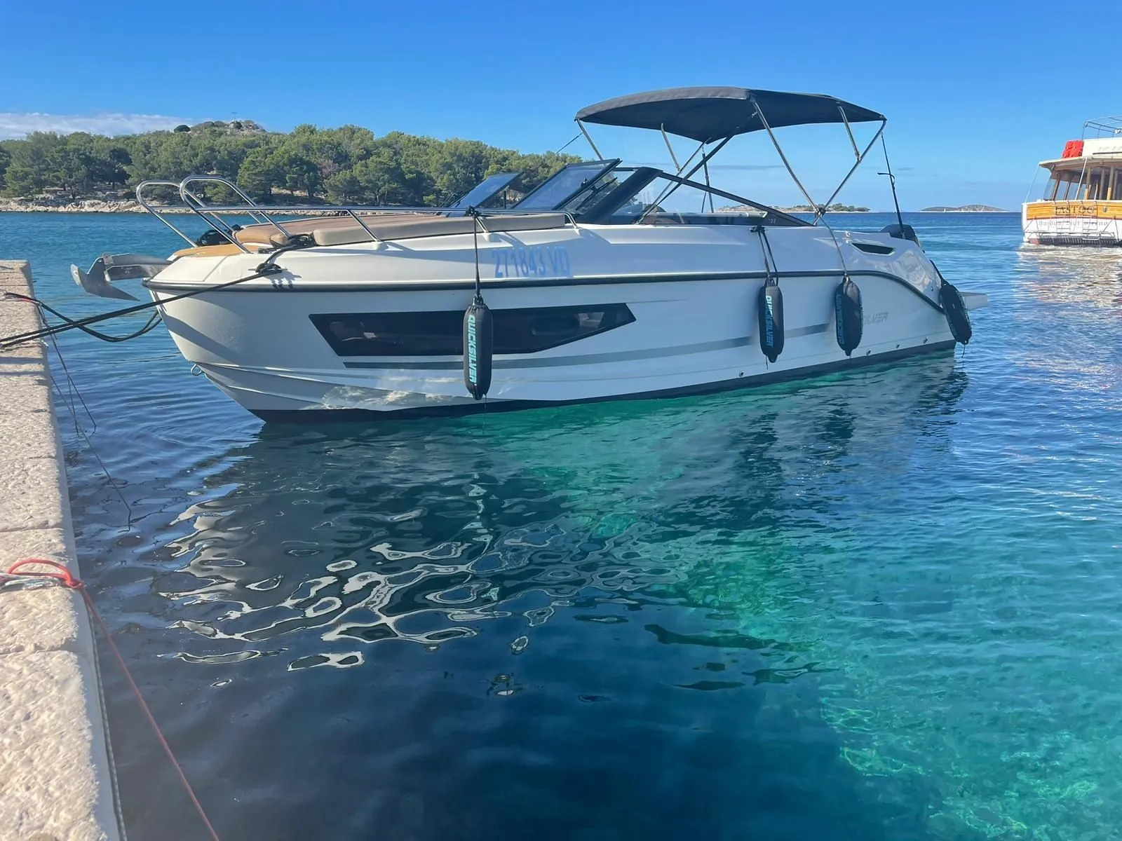 Explore Tribunj on a 7.23m Quicksilver 755 Motor Boat Rental
