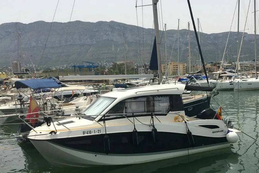 7.4m Denia Quicksilver 755 Weekend Hire