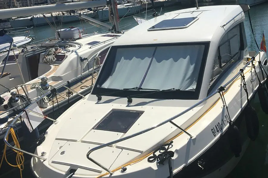 Arcoiris Charter Boat