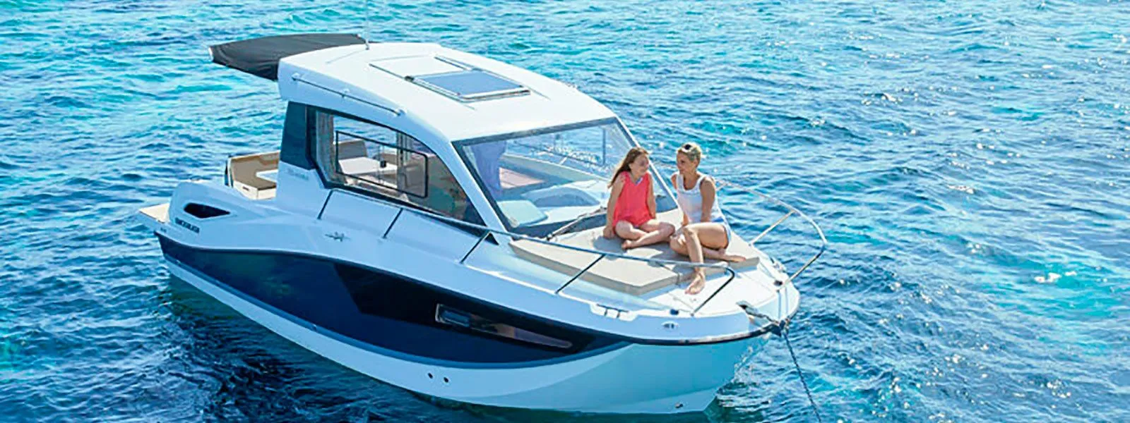 Arcoiris Charter Boat