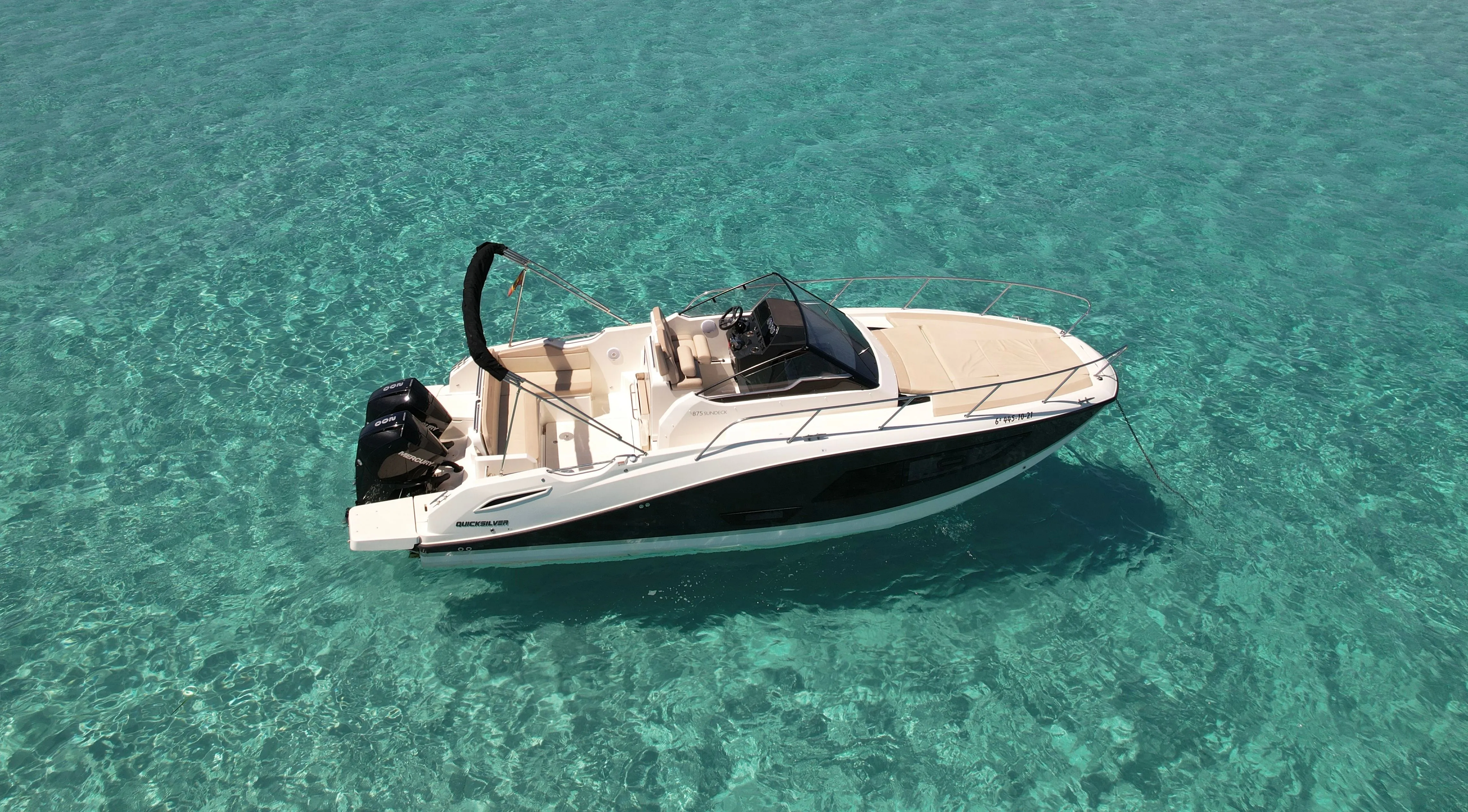 Charter a 9m Motor Boat in Ibiza Town