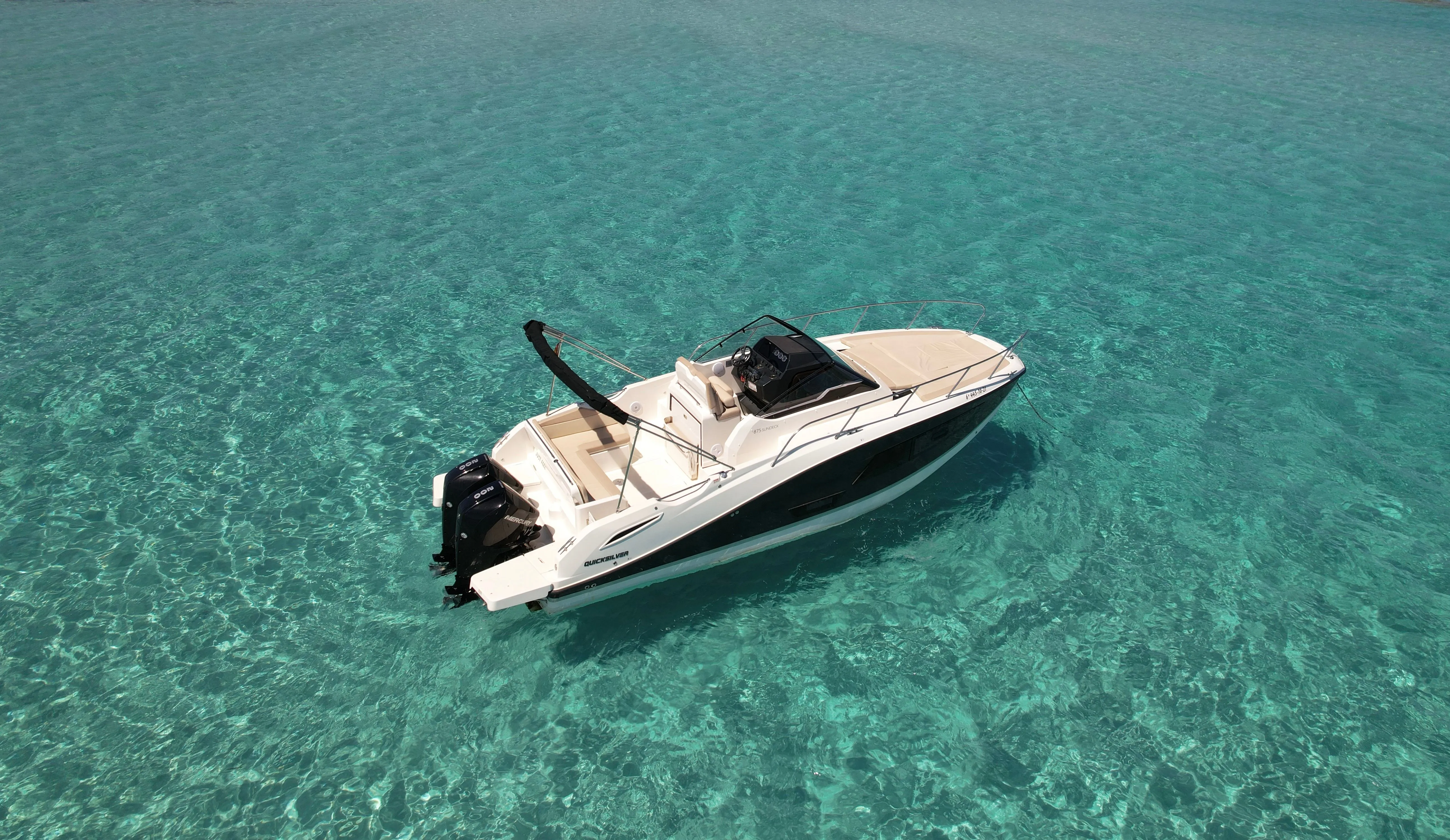 Luz Charter Boat
